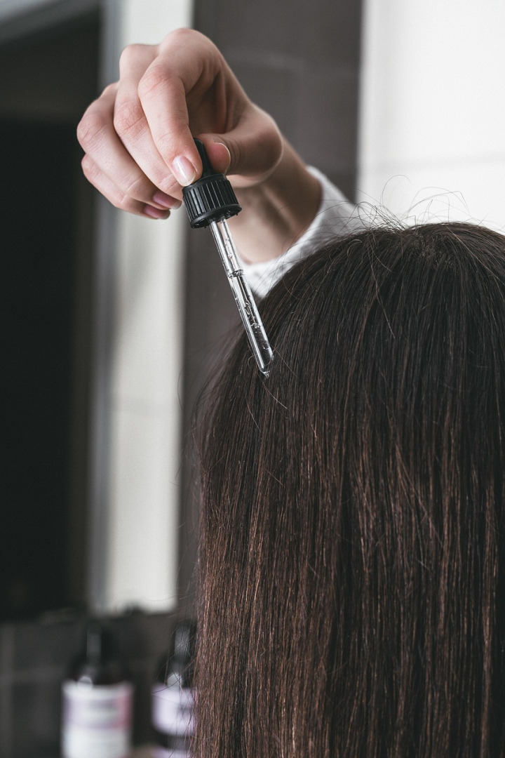 Hair care serum